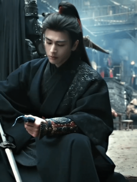 Zhang Linghe Classical Sword Vibe Portrait